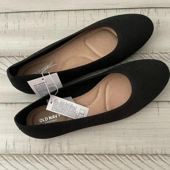 NWT Black Old Navy Flats - Picture 1 of 4